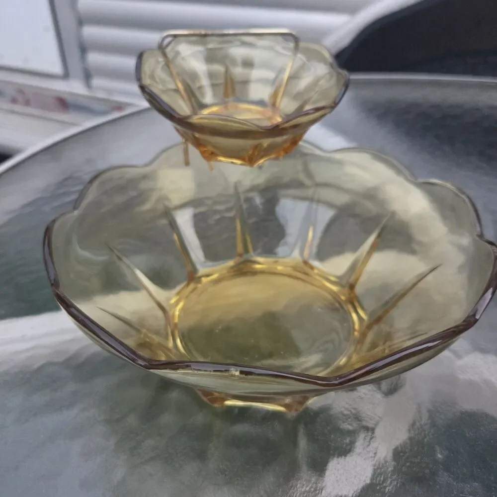 Vintage Unbranded Amber Glass Chip and Dip Bowl Set